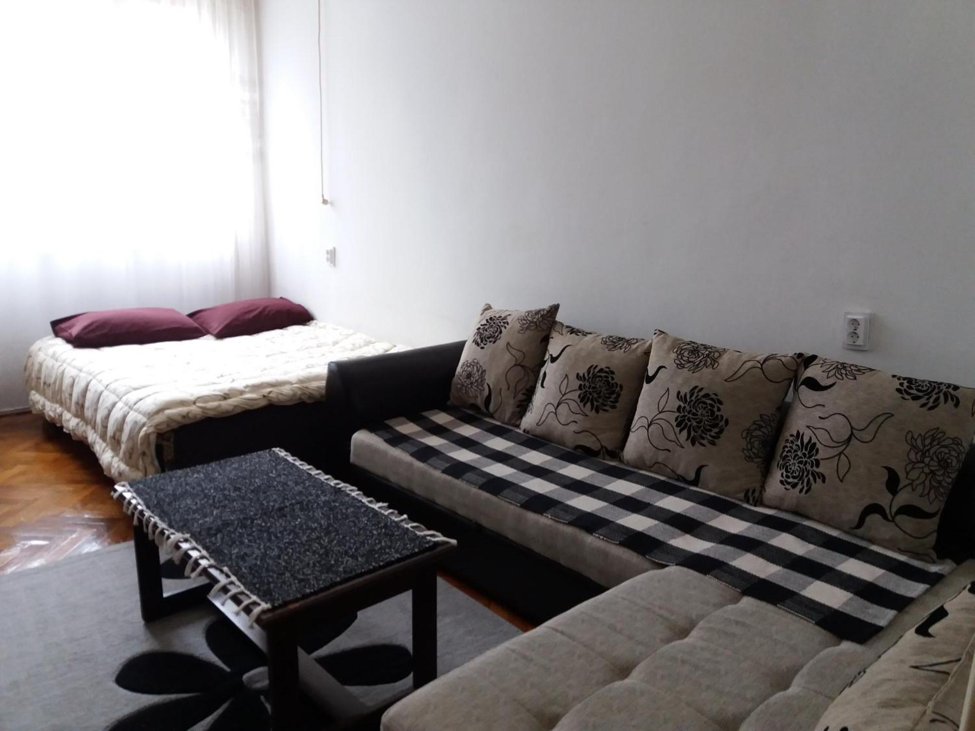 Apartment Studio Center Podgorica Eksteriør billede